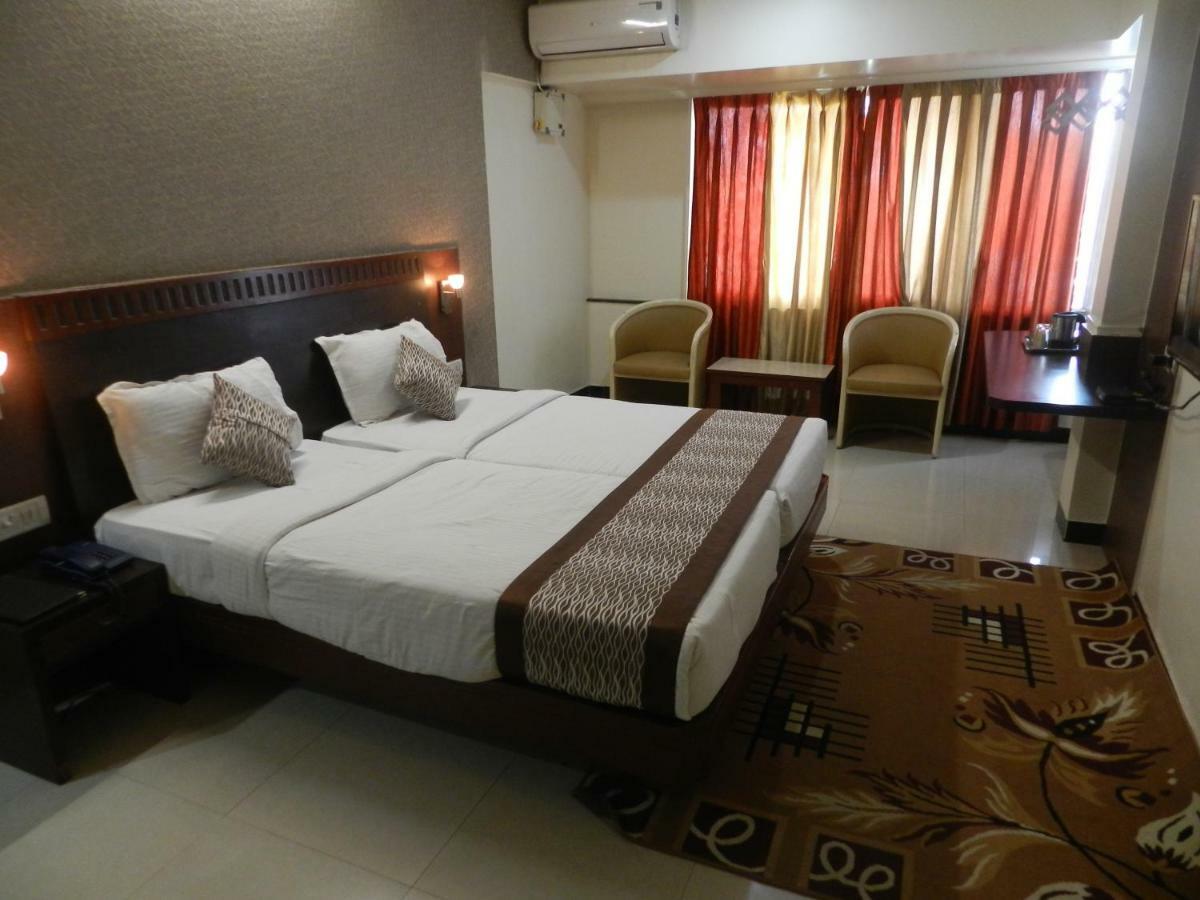 קולהאפור Hotel Ayodhya מראה חיצוני תמונה