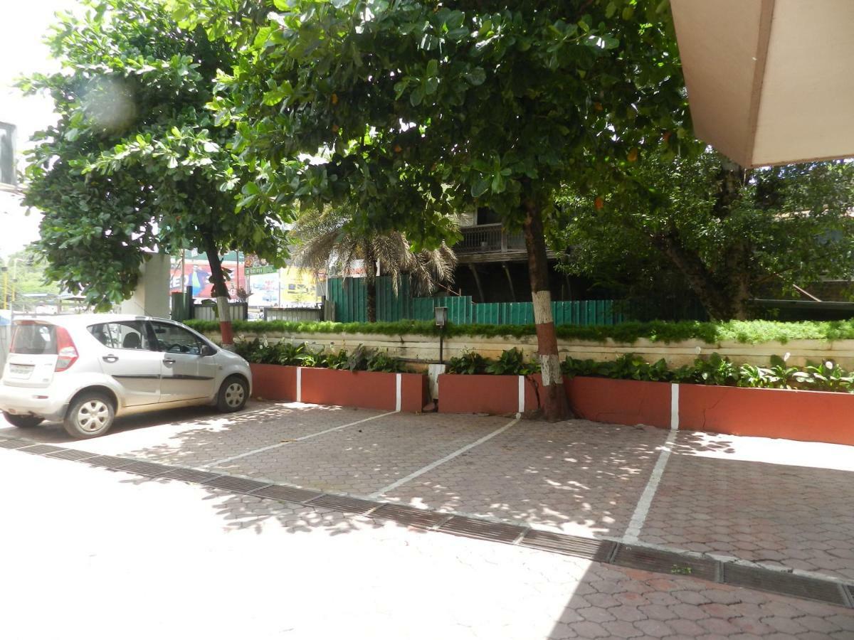 קולהאפור Hotel Ayodhya מראה חיצוני תמונה