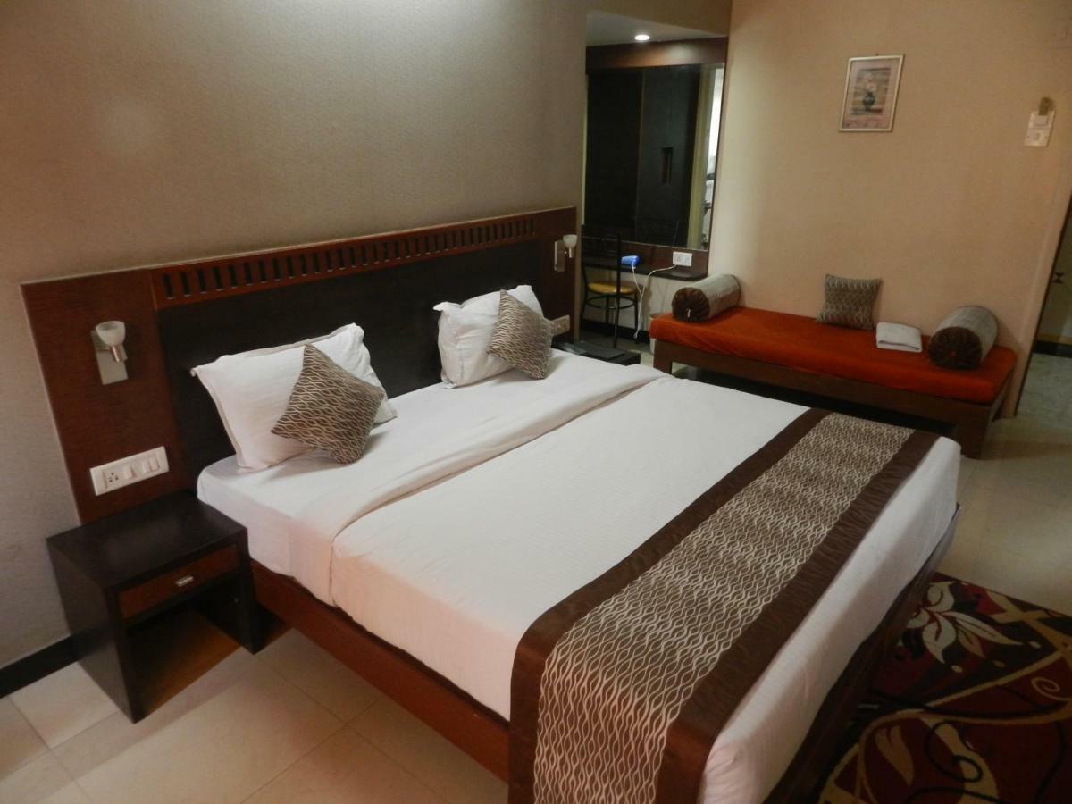 קולהאפור Hotel Ayodhya מראה חיצוני תמונה